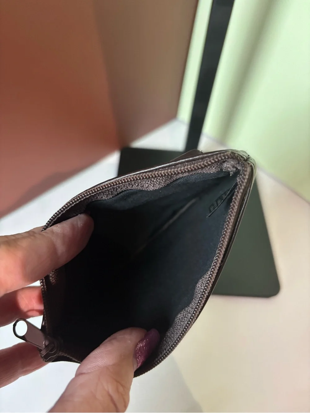 Genuine Leather Zip Wallet Pouch in Deep Brown